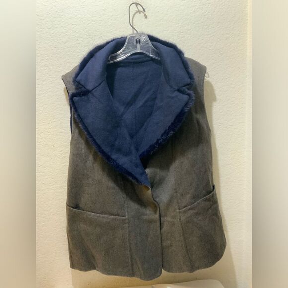 SUPREMA cashmere wool Women's Reversible Shearling Vest made in Italy - Picture 1 of 15